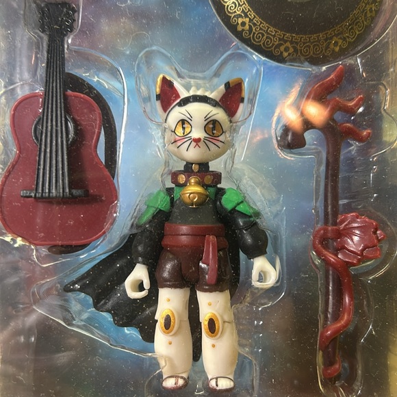 ROBLOX LUCKY GATITO ACTION FIGURE WITH ACCESSORIES. - Picture 5 of 10